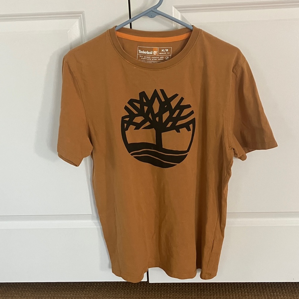 Timberland Men’s tshirt size M 100% cotton rust w black logo